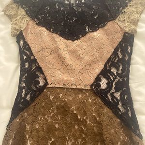 Beautiful lace overlay cocktail dress with side zipper